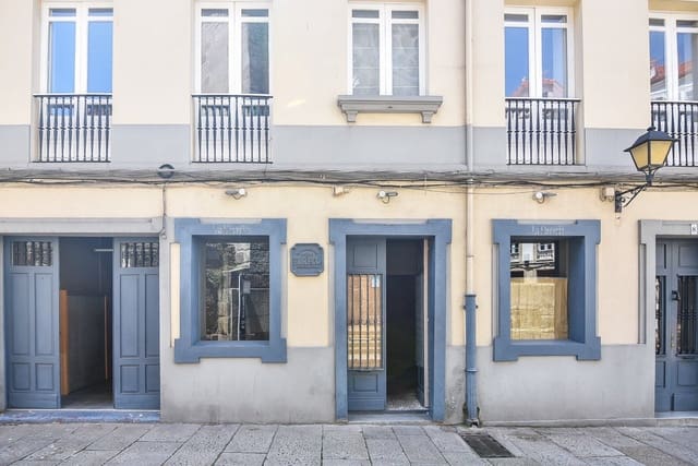 Commercial for rent in A Coruña city - € 650 (Ref: 10102522)