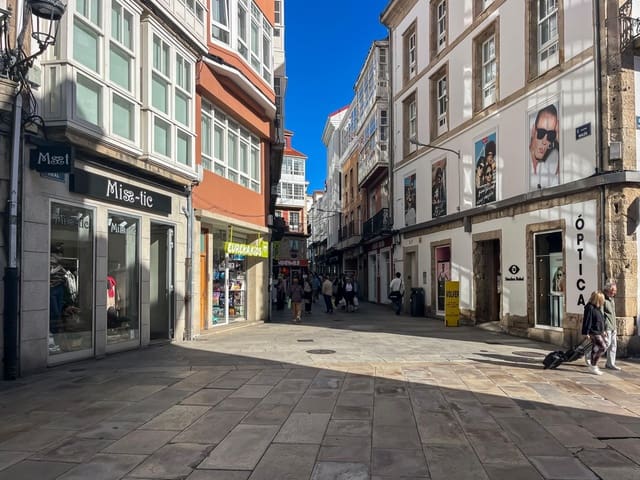 Erhverv til leje i A Coruña by - € 2.300 (Ref: 10155419)