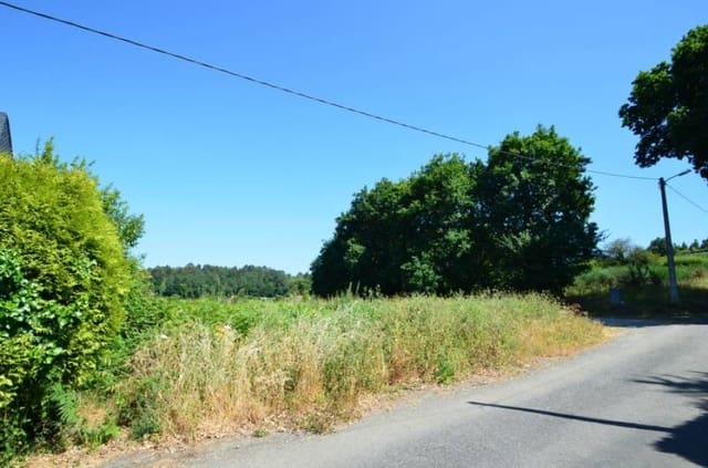 Building Plot for sale in Oleiros - € 75,000 (Ref: 9185753)