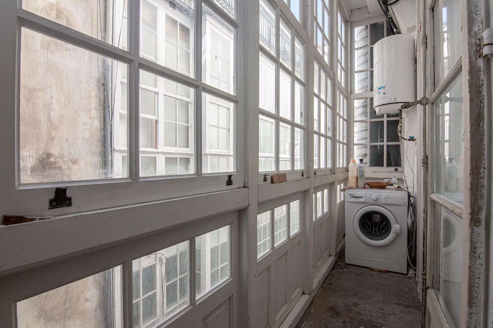 4 soveværelse Lejlighed til salg i A Coruna by - € 410.000 (Ref: 9185758)