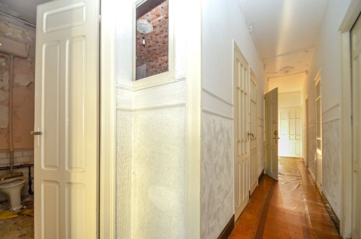 Erhverv til salg i Naron - € 90.000 (Ref: 9185760)