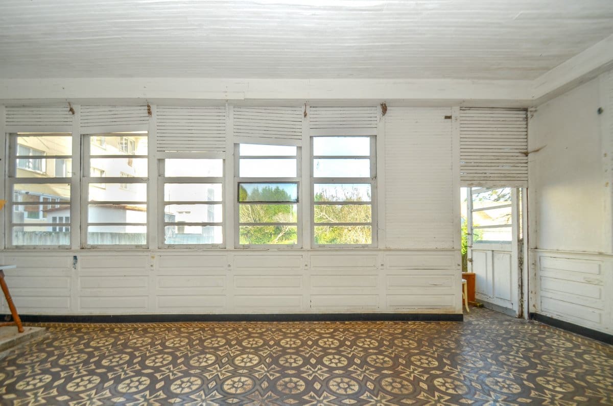 Erhverv til salg i Naron - € 90.000 (Ref: 9185760)