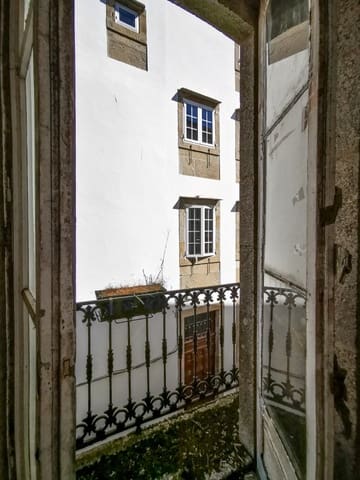 Erhverv til salg i Santiago de Compostela - € 750.000 (Ref: 9185768)