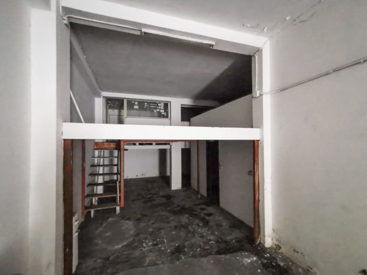 Local Commercial à vendre à La Corogne ville - 95 000 € (Ref: 9185773)