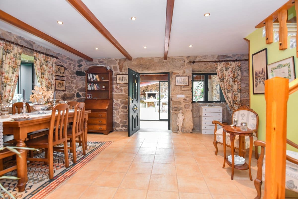 3 soveværelse Finca/Landehus til salg i Mondariz - € 385.000 (Ref: 9185777)