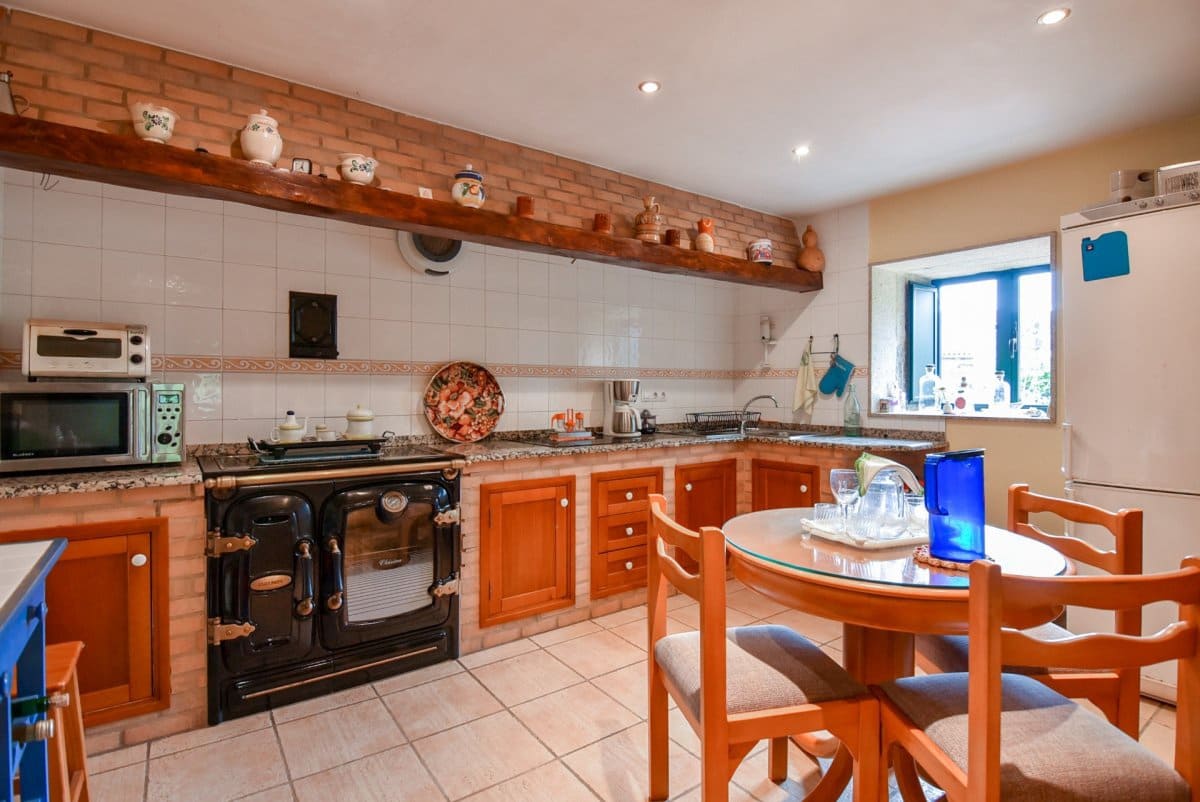 3 soveværelse Finca/Landehus til salg i Mondariz - € 385.000 (Ref: 9185777)