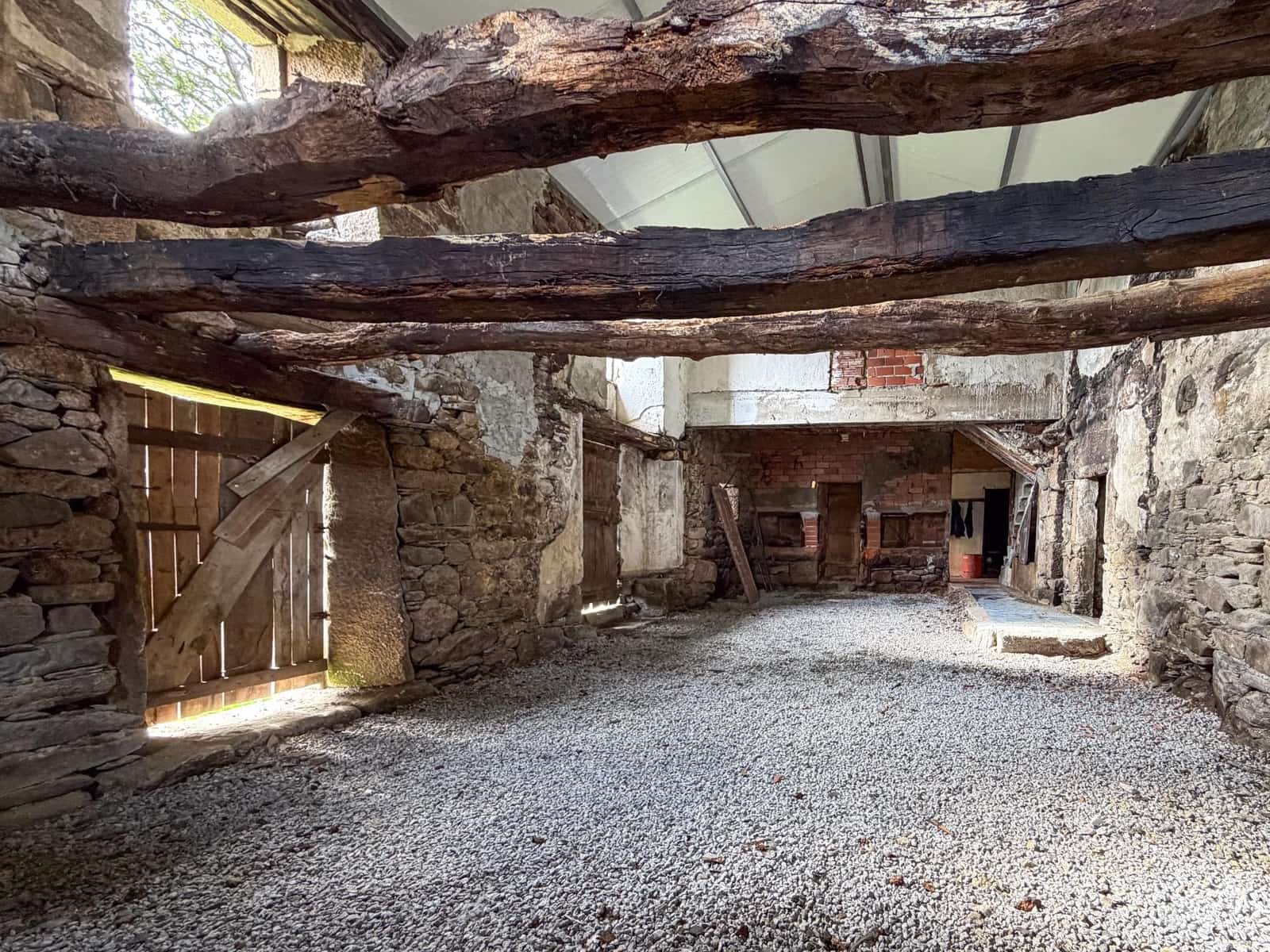 Finca/Herregård til salgs i Guitiriz - € 175 000 (Ref: 9185778)