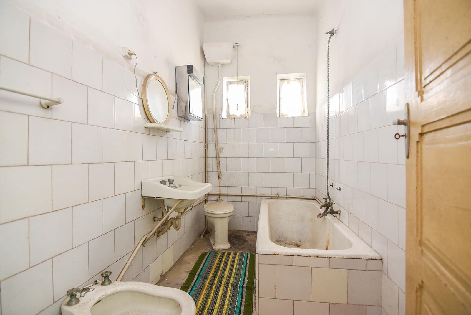 6 soveværelse Byhus til salg i Marin - € 125.000 (Ref: 9185783)