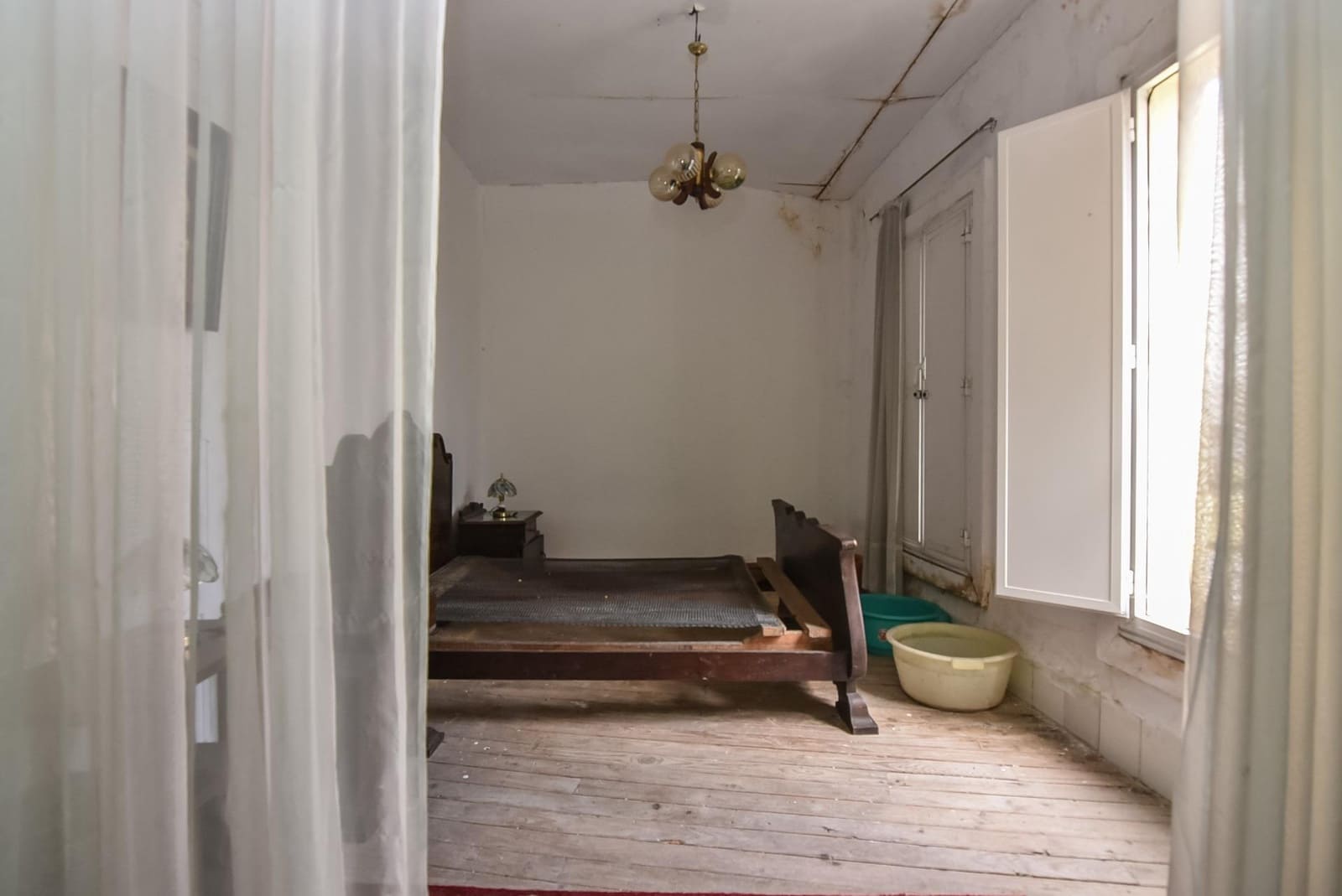 6 soveværelse Byhus til salg i Marin - € 125.000 (Ref: 9185783)