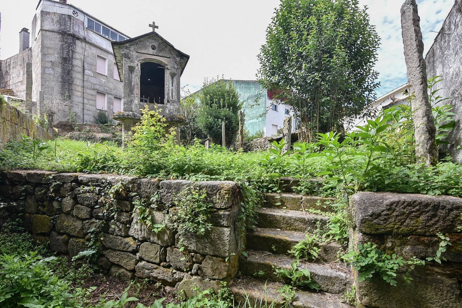 6 soveværelse Byhus til salg i Marin - € 125.000 (Ref: 9185783)