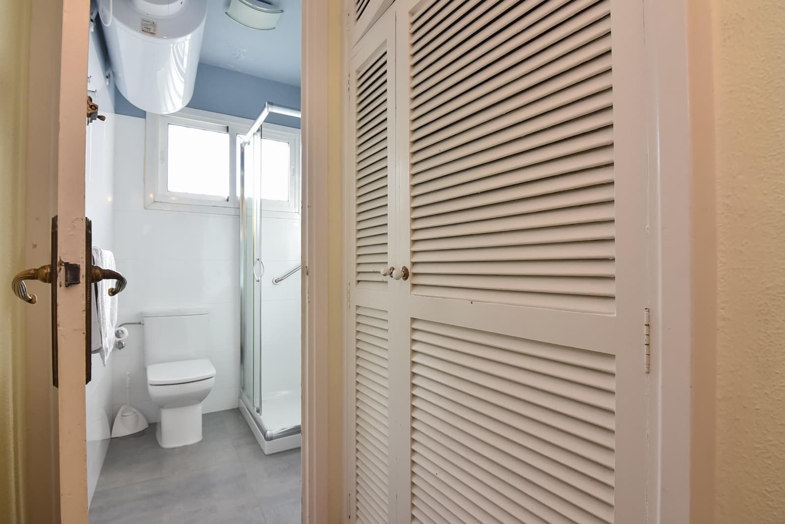 6 bedroom Villa for sale in A Coruna city with garage - € 950,000 (Ref: 9185785)