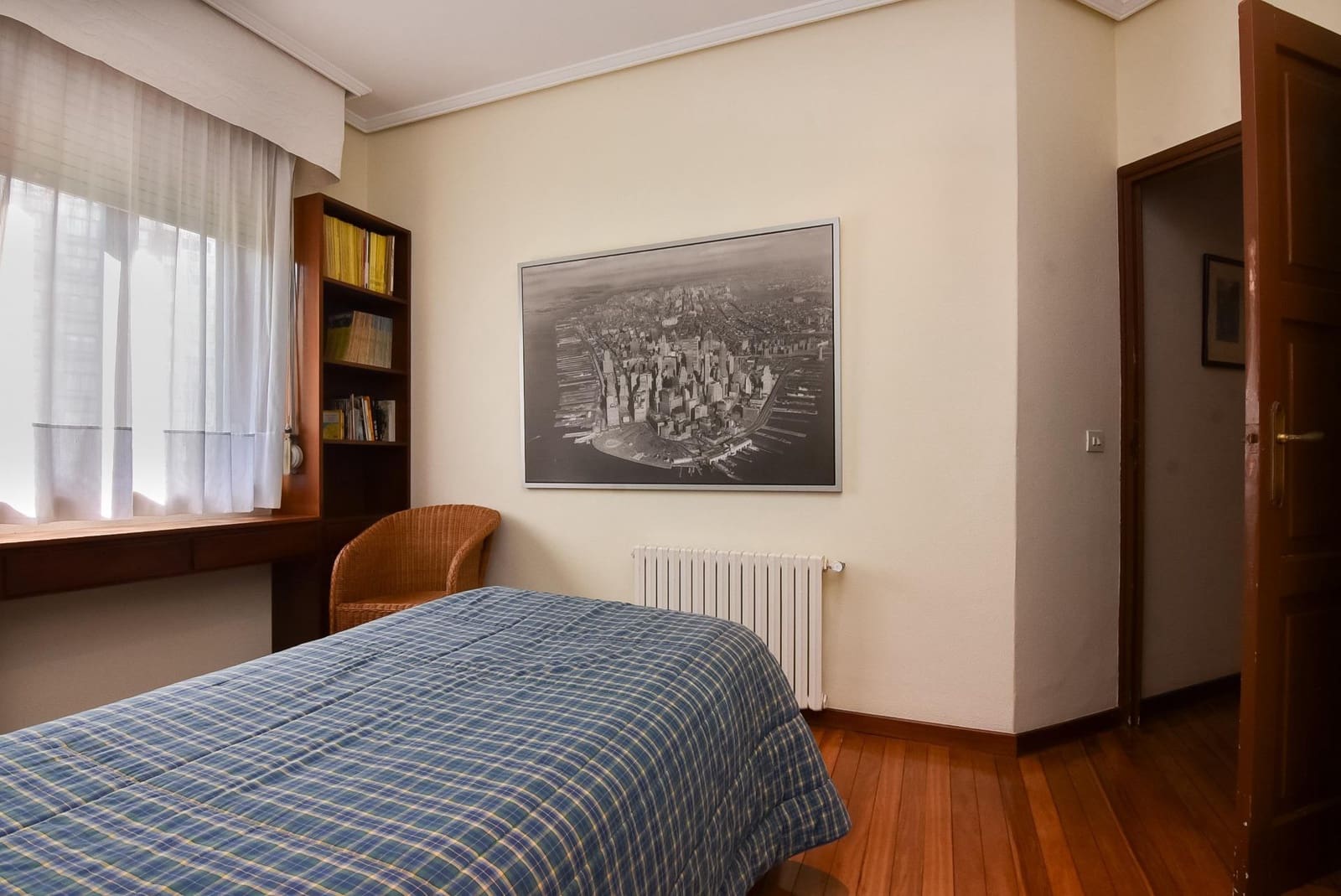 6 bedroom Villa for sale in A Coruna city with garage - € 950,000 (Ref: 9185785)