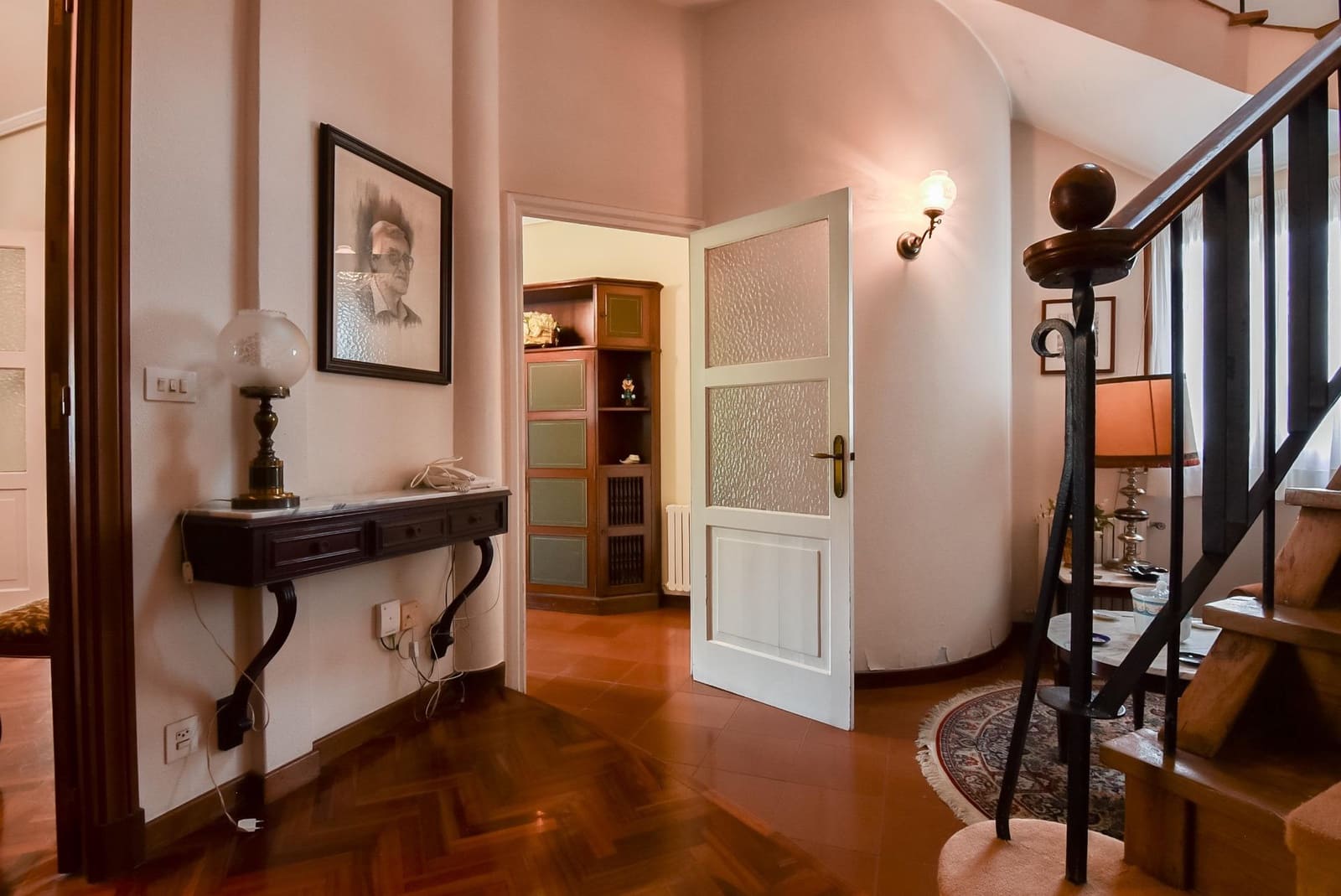 6 bedroom Villa for sale in A Coruna city with garage - € 950,000 (Ref: 9185785)