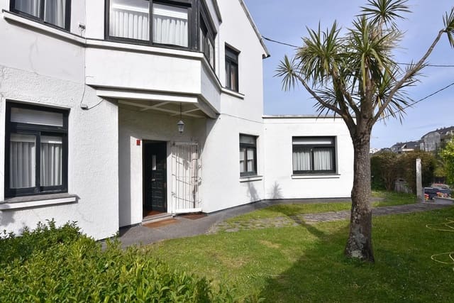 6 soverom Villa til salgs i La Coruña by med garasje - € 950 000 (Ref: 9185785)