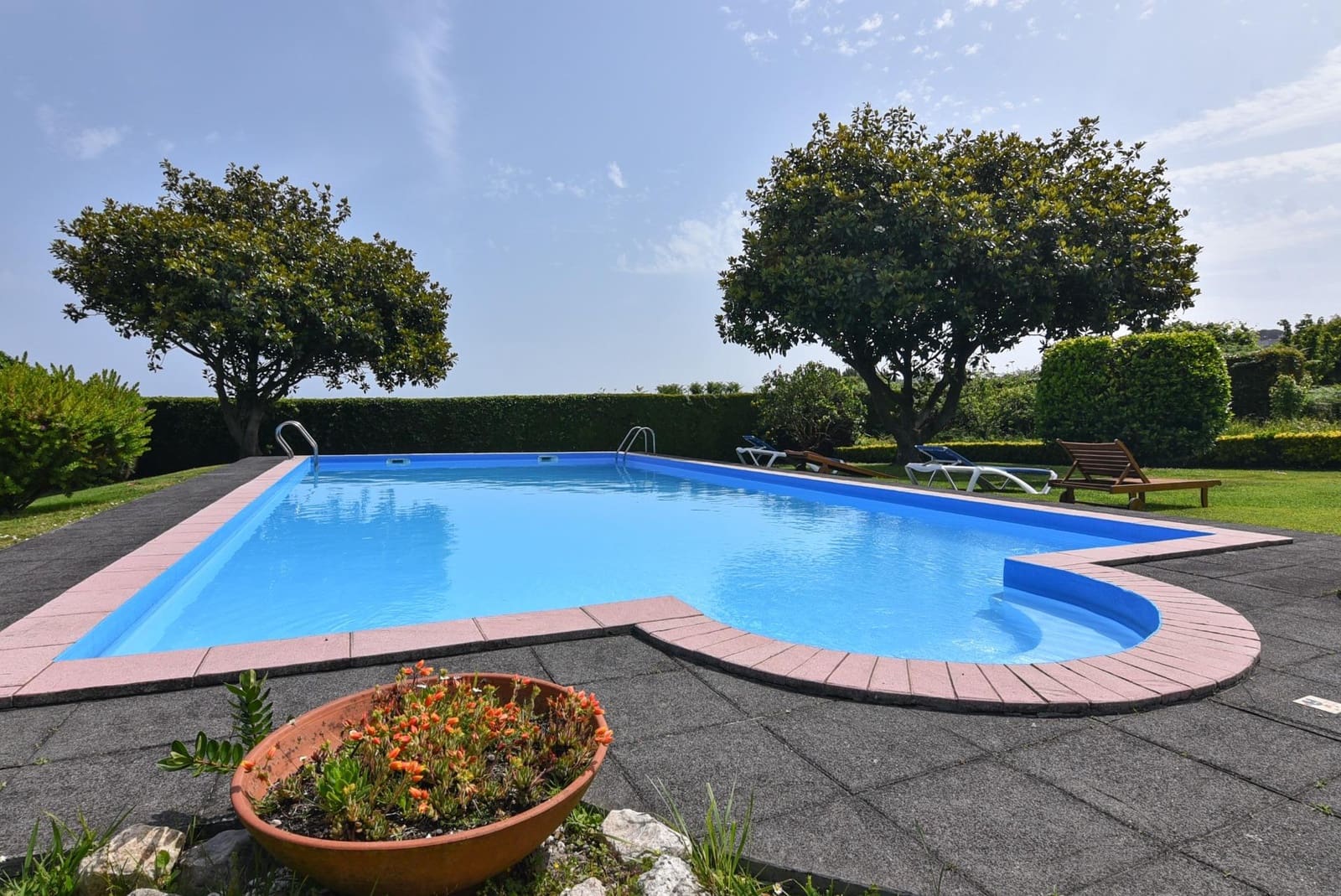 7 soverom Villa til salgs i Carballo med svømmebasseng - € 480 000 (Ref: 9185786)