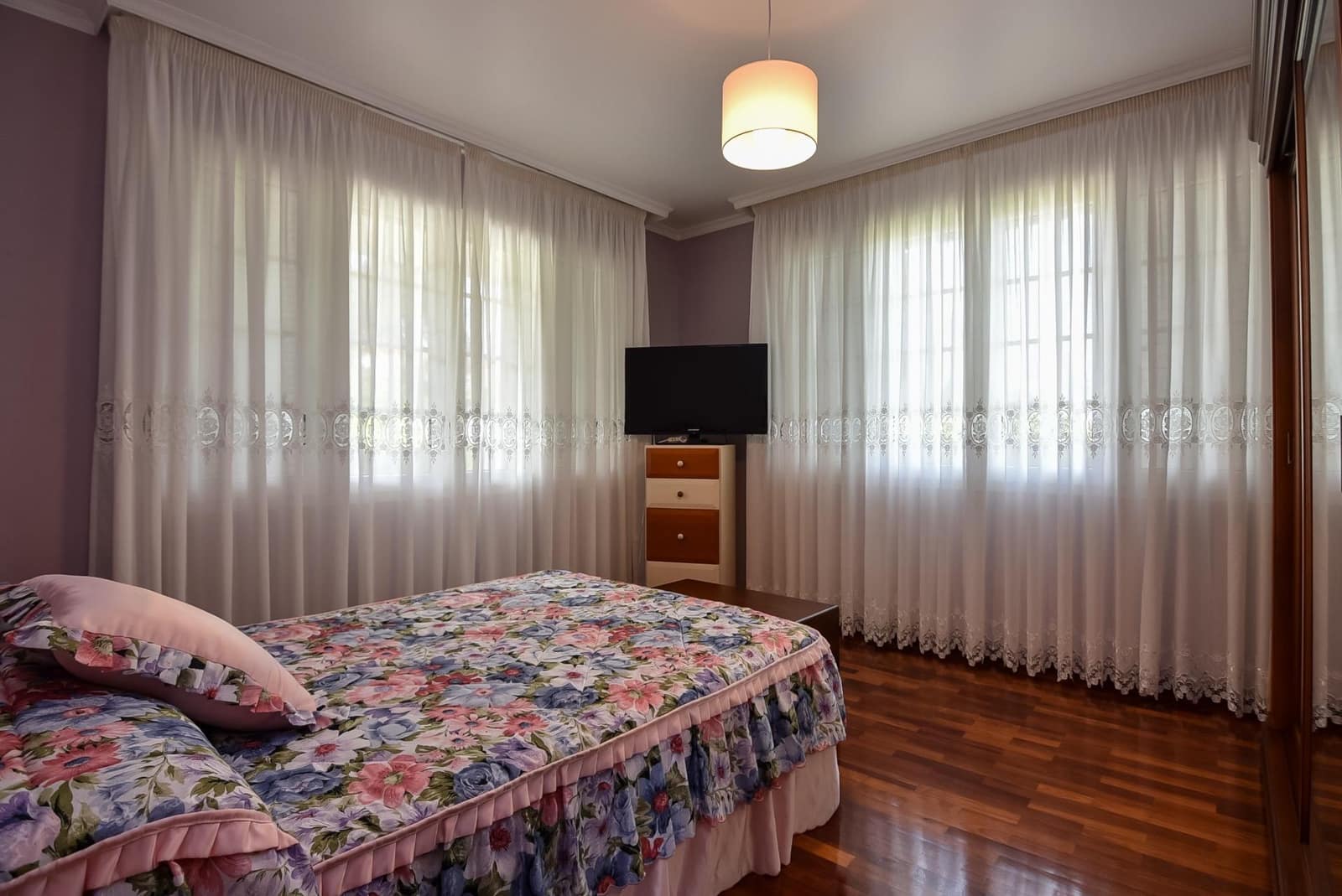 7 soveværelse Villa til salg i Carballo med swimmingpool - € 480.000 (Ref: 9185786)