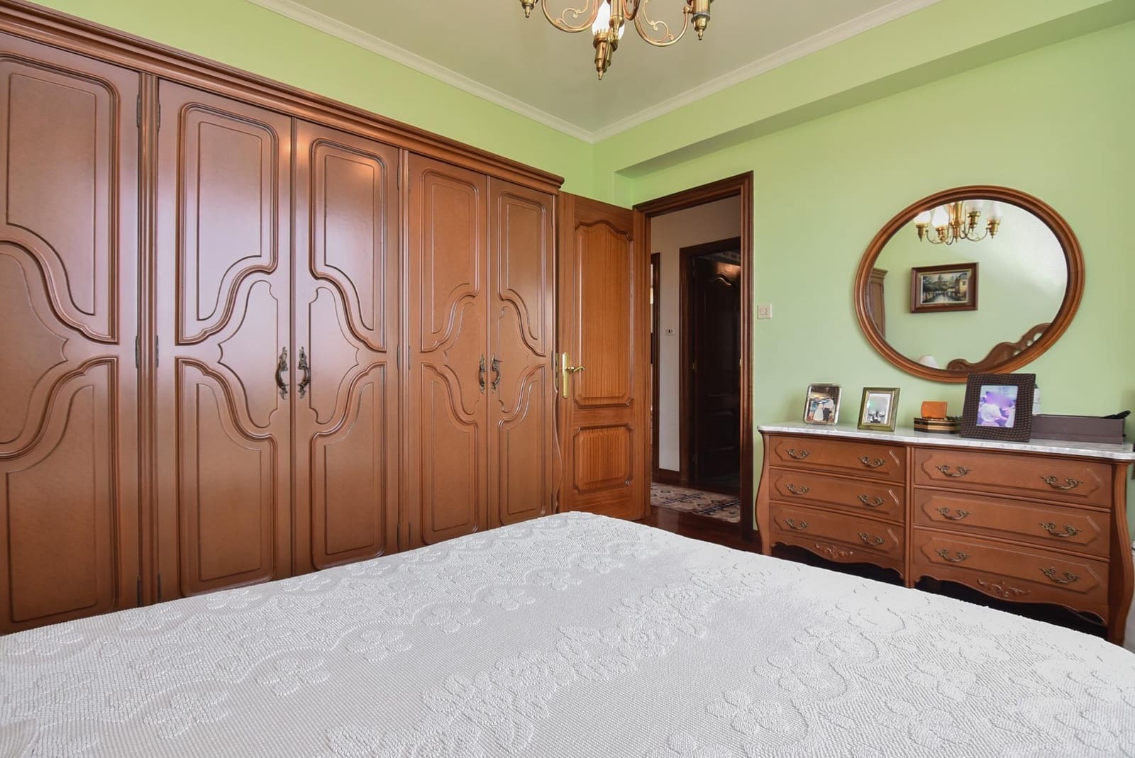 7 soveværelse Villa til salg i Carballo med swimmingpool - € 480.000 (Ref: 9185786)