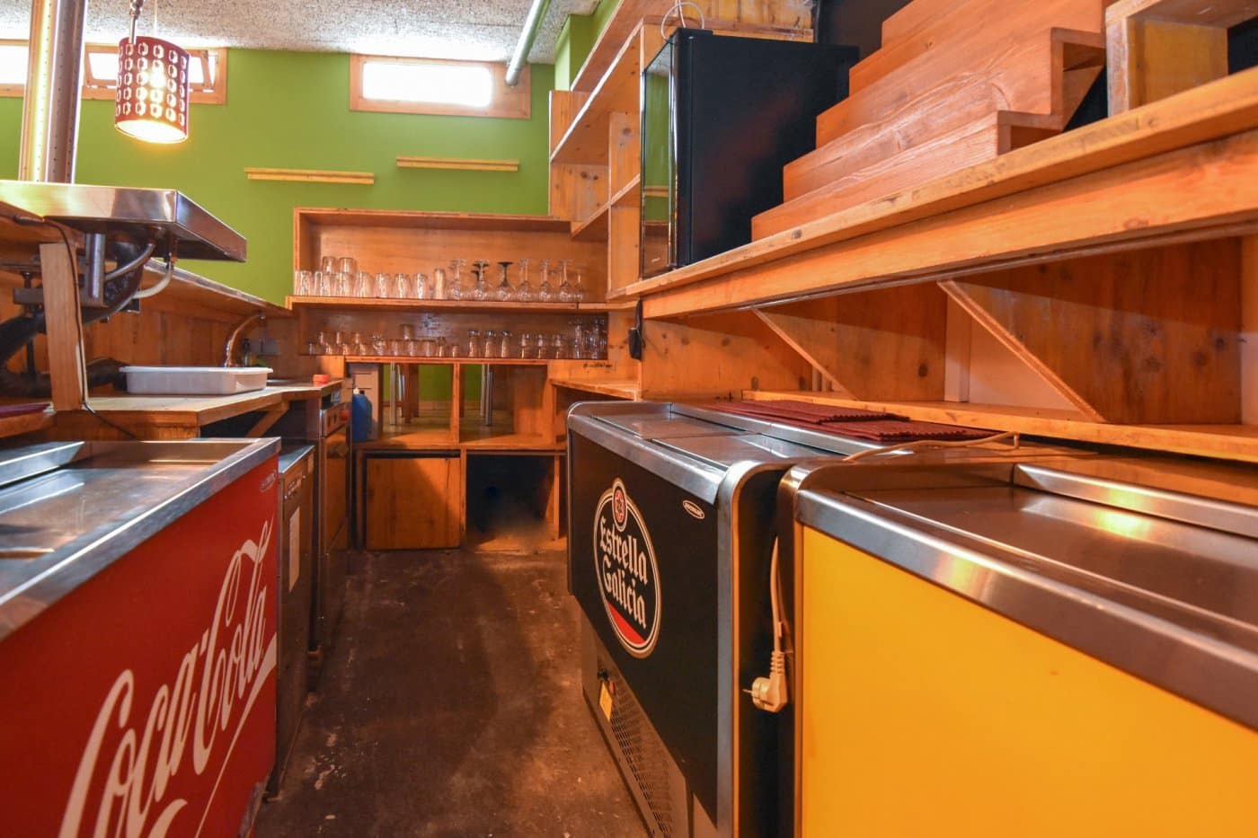 Kommersiell til salgs i La Coruna by - € 135 000 (Ref: 9185787)