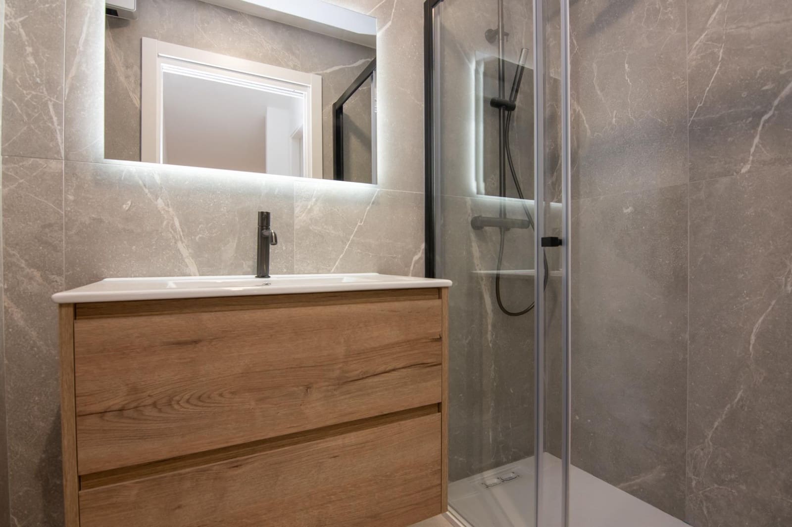 3 camera da letto Appartamento in vendita in A Coruna citta - 355.000 € (Rif: 9185796)