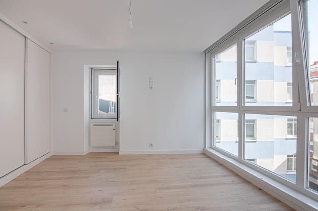 3 soverom Leilighet til salgs i La Coruña by - € 355 000 (Ref: 9185796)