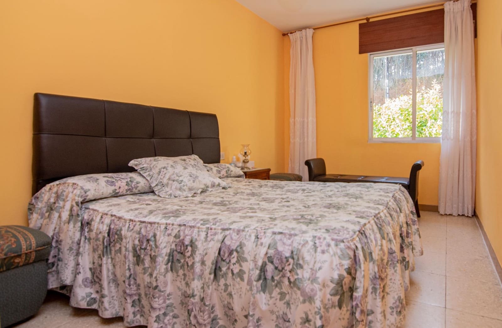 4 sypialnia Willa na sprzedaż w Coiros z garażem - 180 000 € (Ref: 9185802)