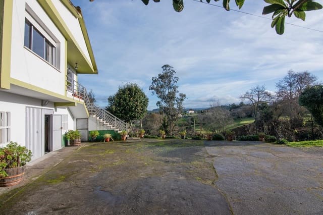 4 quarto Moradia para venda em Coirós com garagem - 180 000 € (Ref: 9185802)