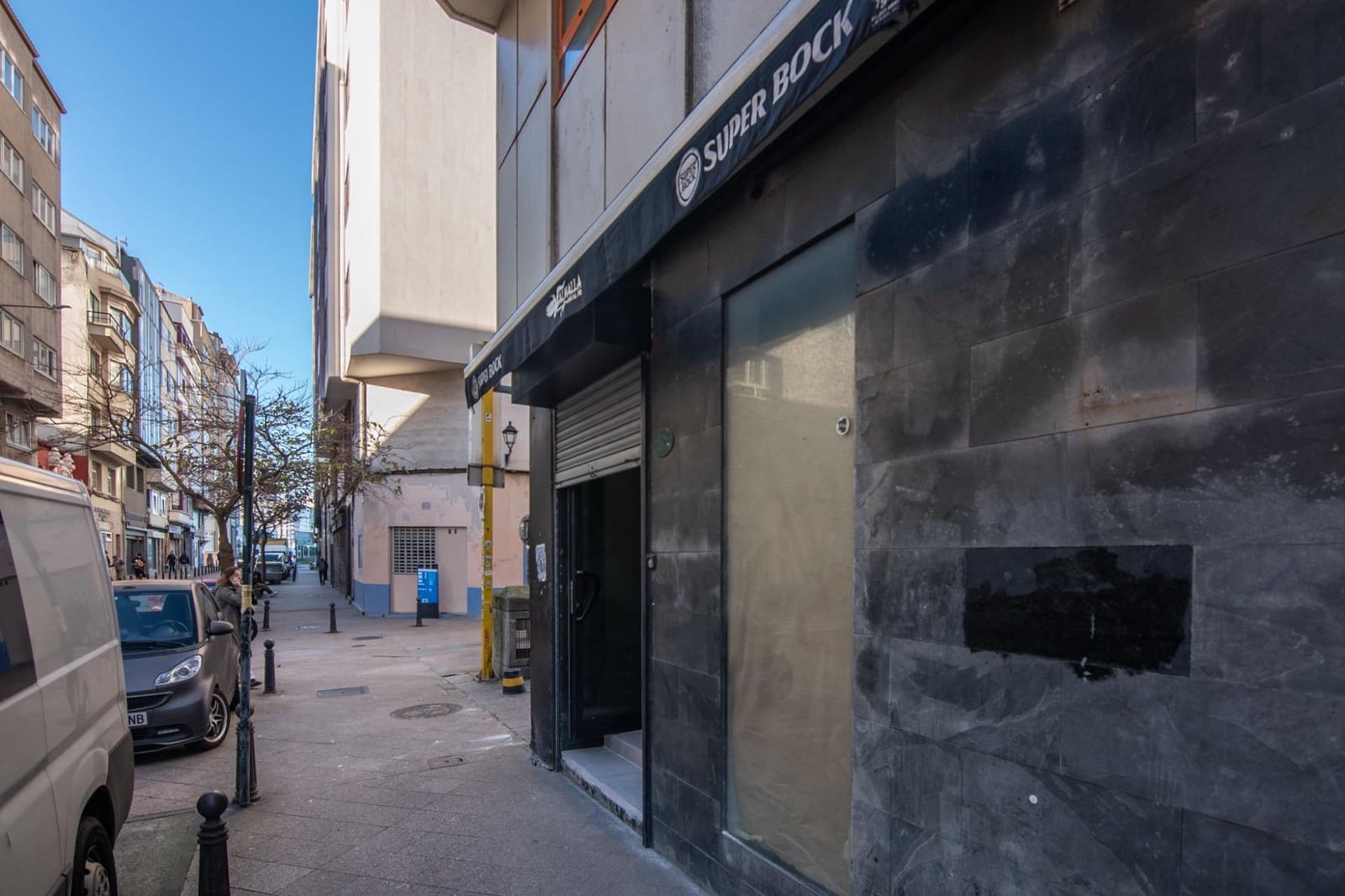 Erhverv til leje i A Coruna by - € 700 (Ref: 9185803)