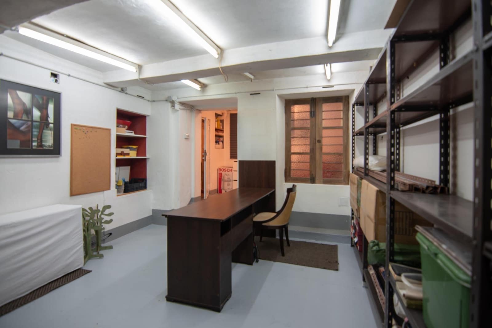 Commercial for rent in A Coruna city - € 1,300 (Ref: 9185805)