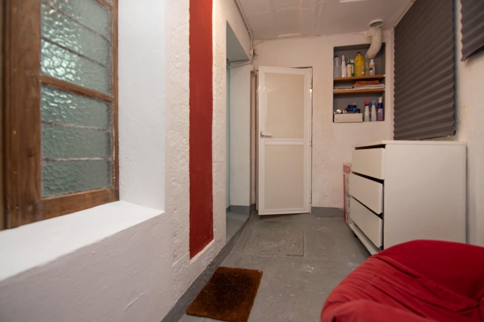 Commercial for rent in A Coruna city - € 1,300 (Ref: 9185805)