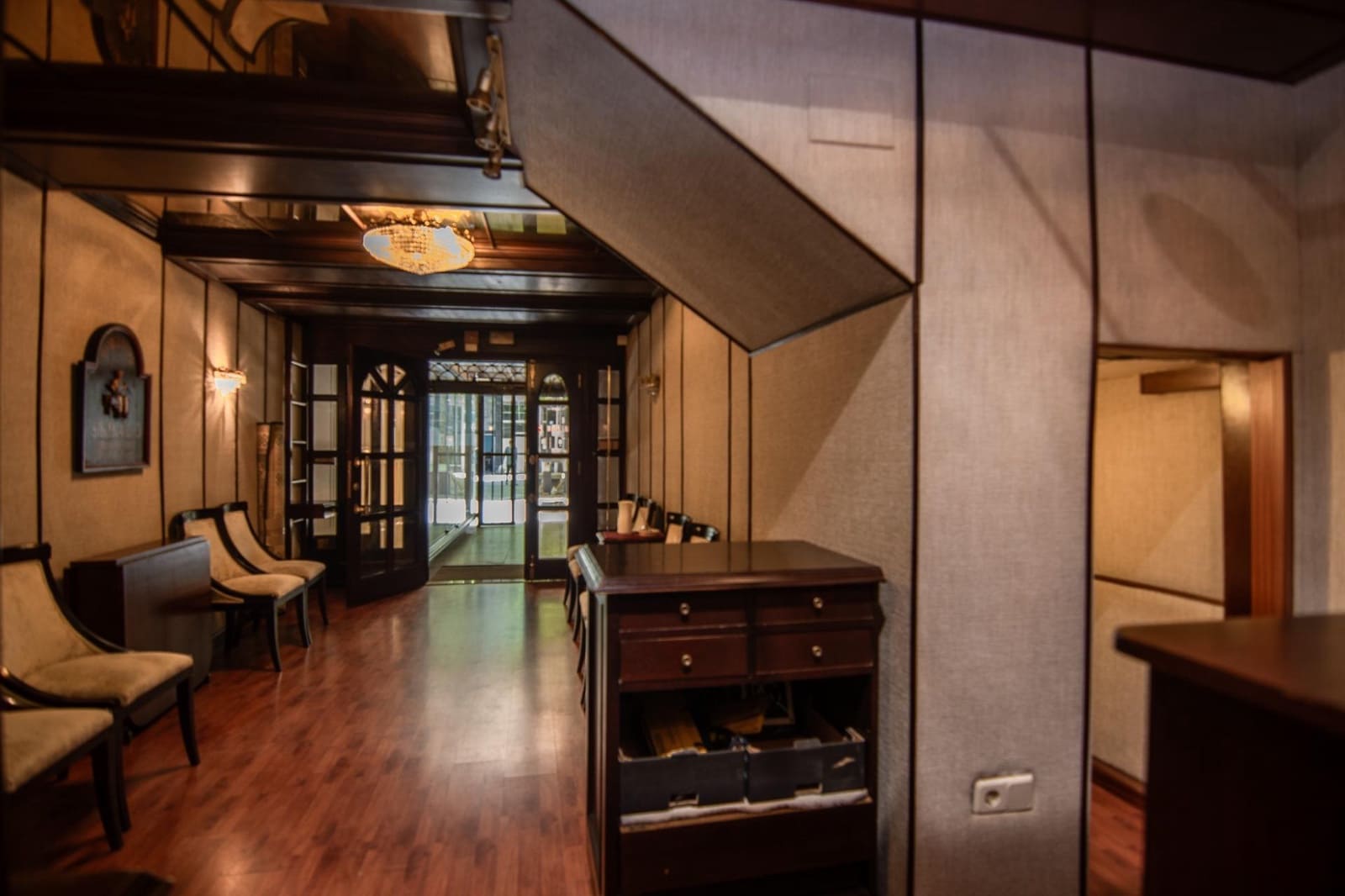 Commercial for rent in A Coruna city - € 1,300 (Ref: 9185805)