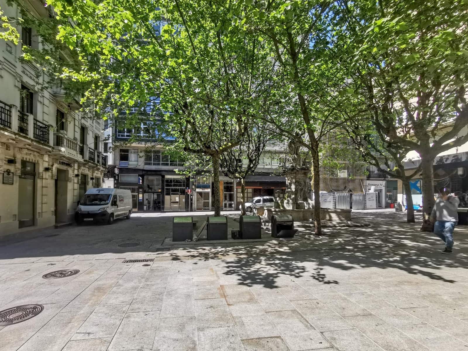 Komercyjne do wynajęcia w Miasto A Coruna - 1 300 € (Ref: 9185805)