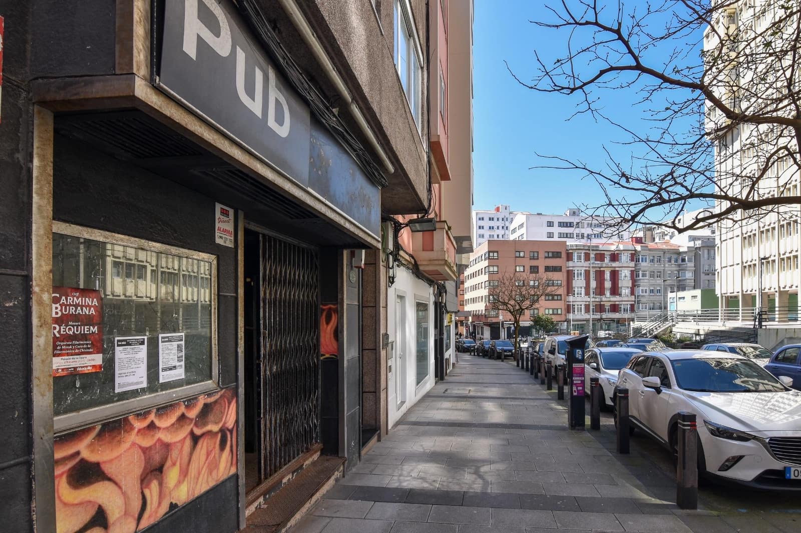 Erhverv til salg i A Coruna by - € 100.000 (Ref: 9185806)