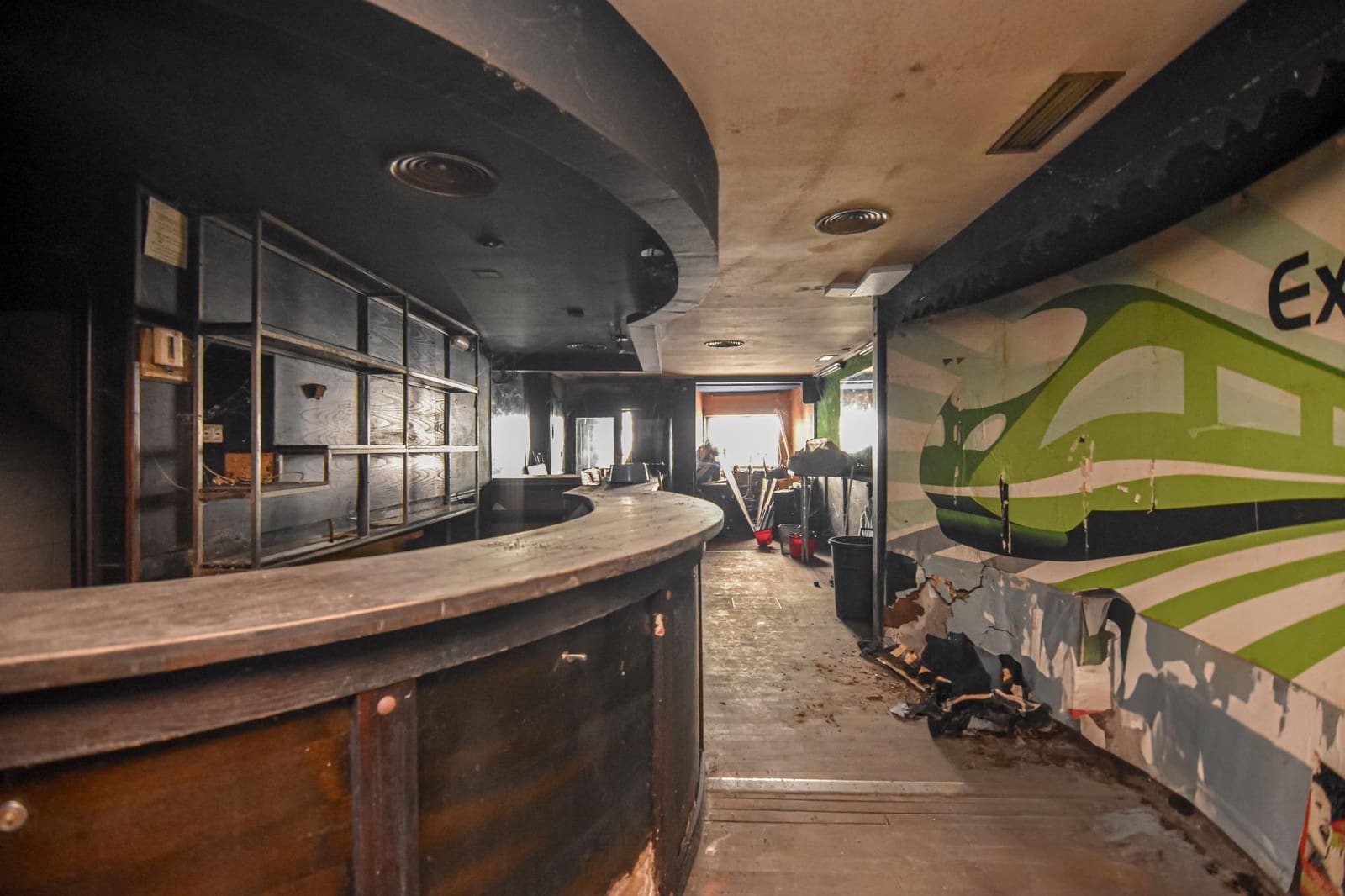 Erhverv til salg i A Coruna by - € 100.000 (Ref: 9185806)