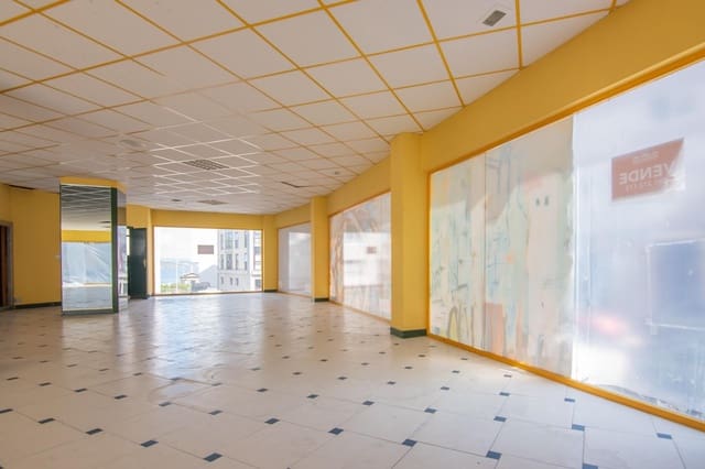 Kommersiell til salgs i La Coruña by - € 293 000 (Ref: 9185807)