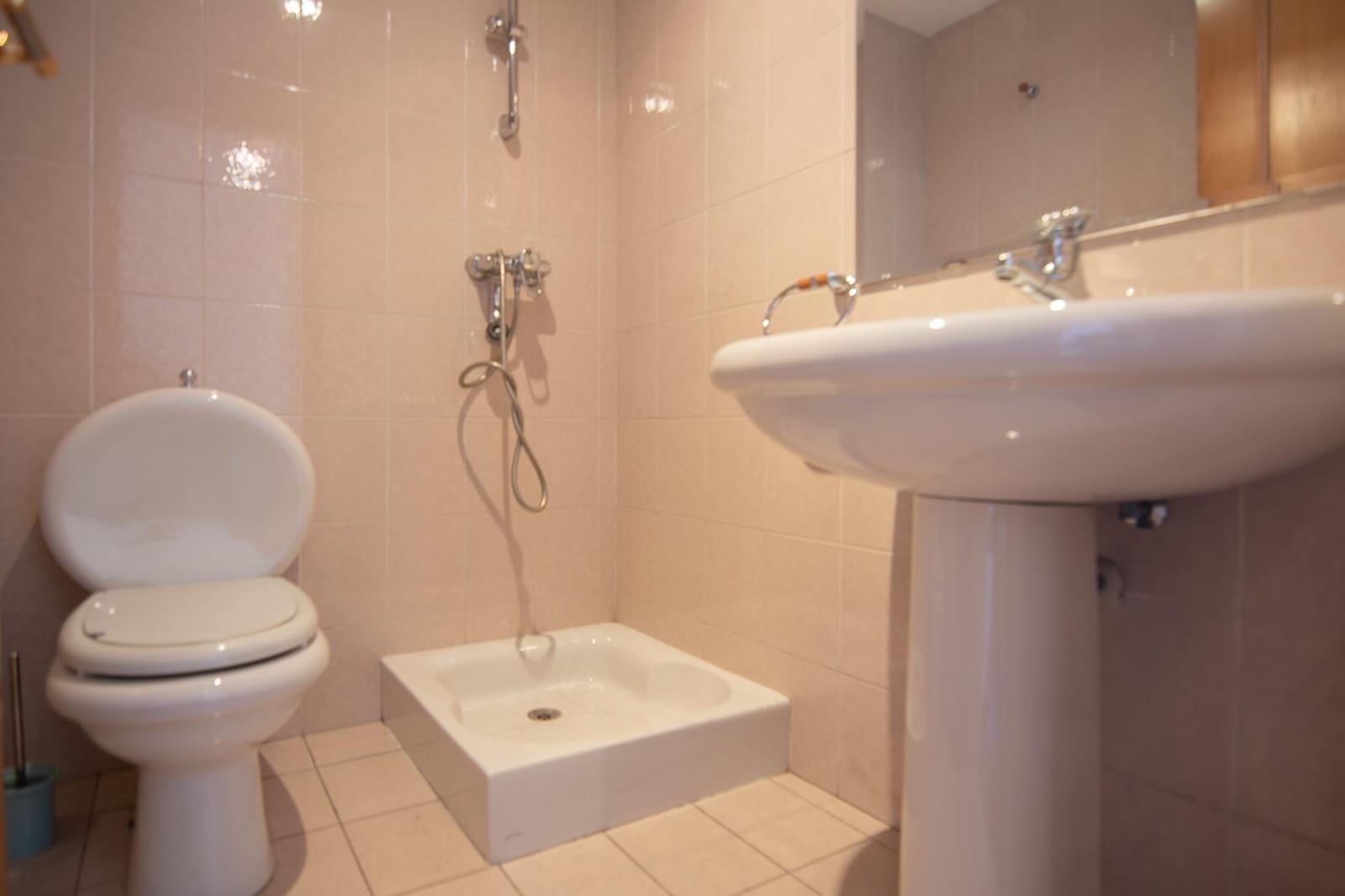 Office for rent in A Coruna city - € 800 (Ref: 9185808)