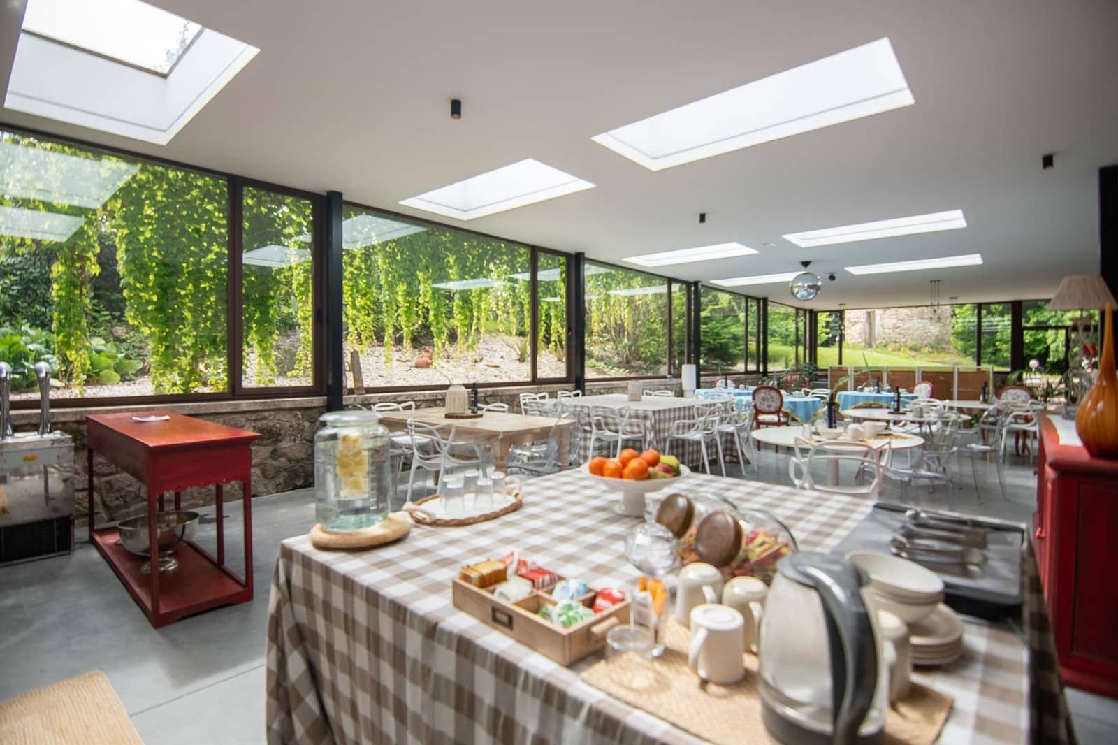 13 soveværelse Hotel til salg i Cuntis med swimmingpool garage - € 1.600.000 (Ref: 9185809)