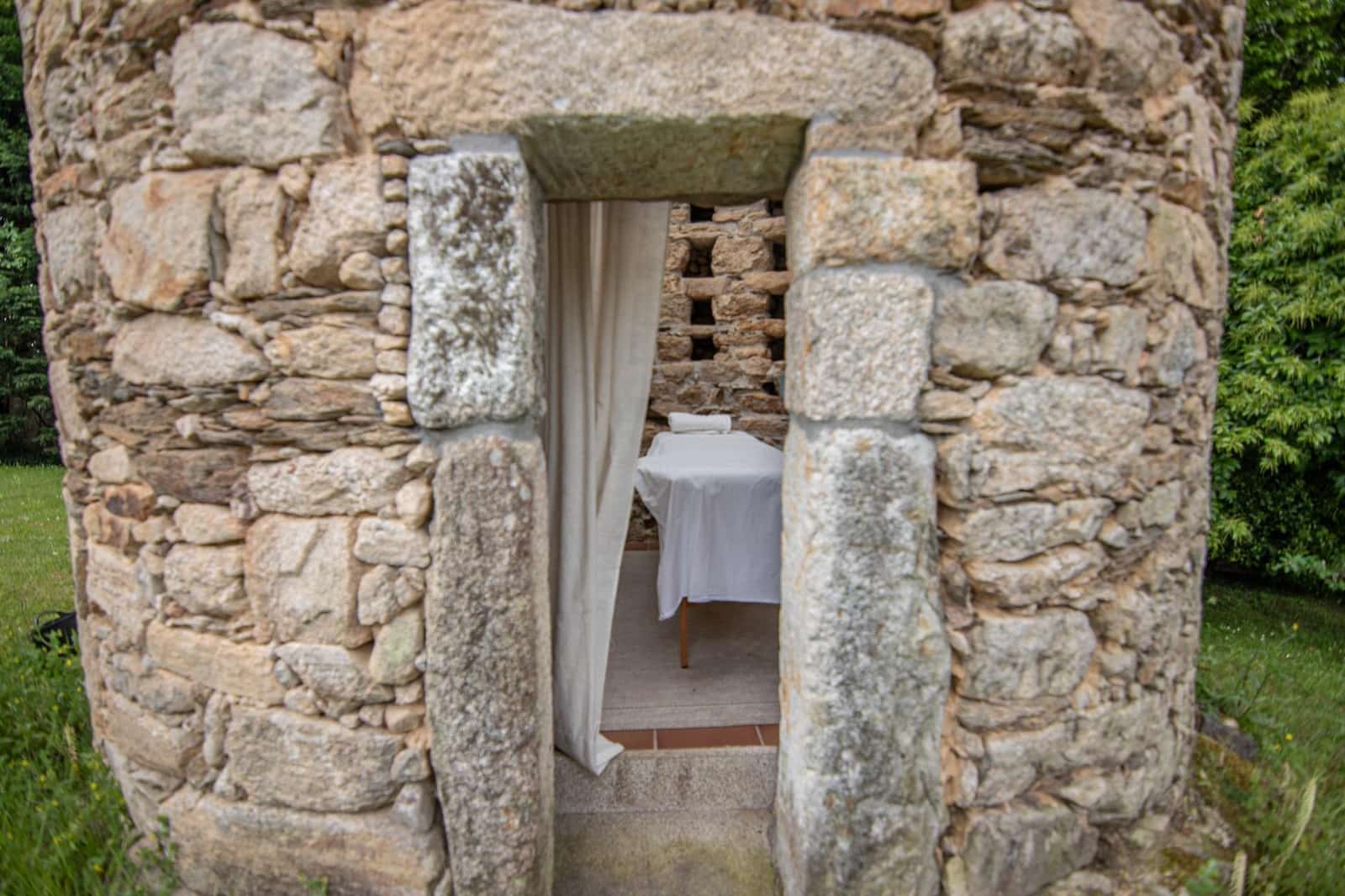 13 soveværelse Hotel til salg i Cuntis med swimmingpool garage - € 1.600.000 (Ref: 9185809)