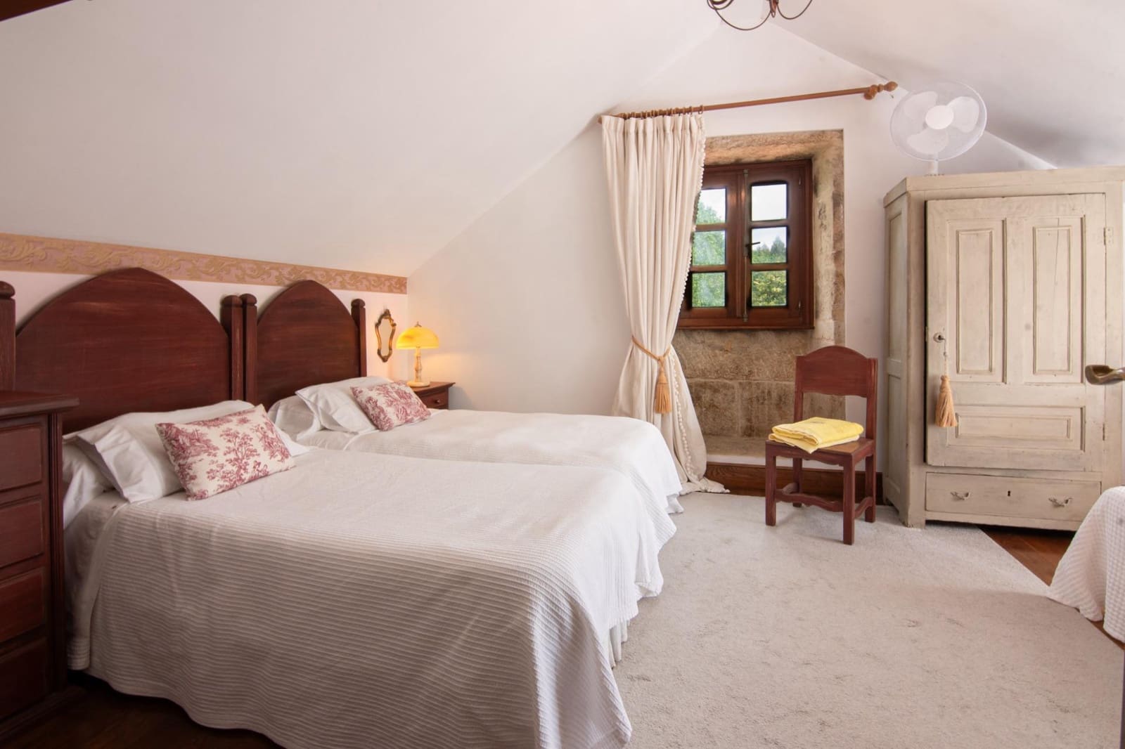 13 soveværelse Hotel til salg i Cuntis med swimmingpool garage - € 1.600.000 (Ref: 9185809)