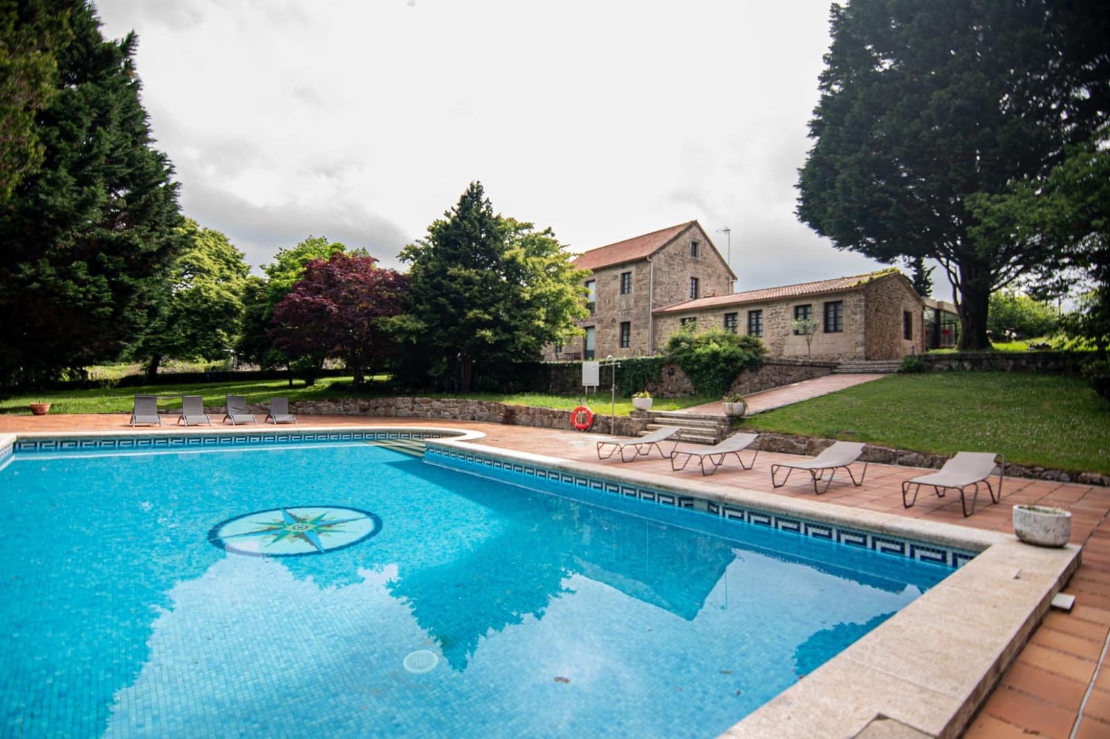 13 soveværelse Villa til salg i Cuntis med swimmingpool garage - € 1.600.000 (Ref: 9185817)