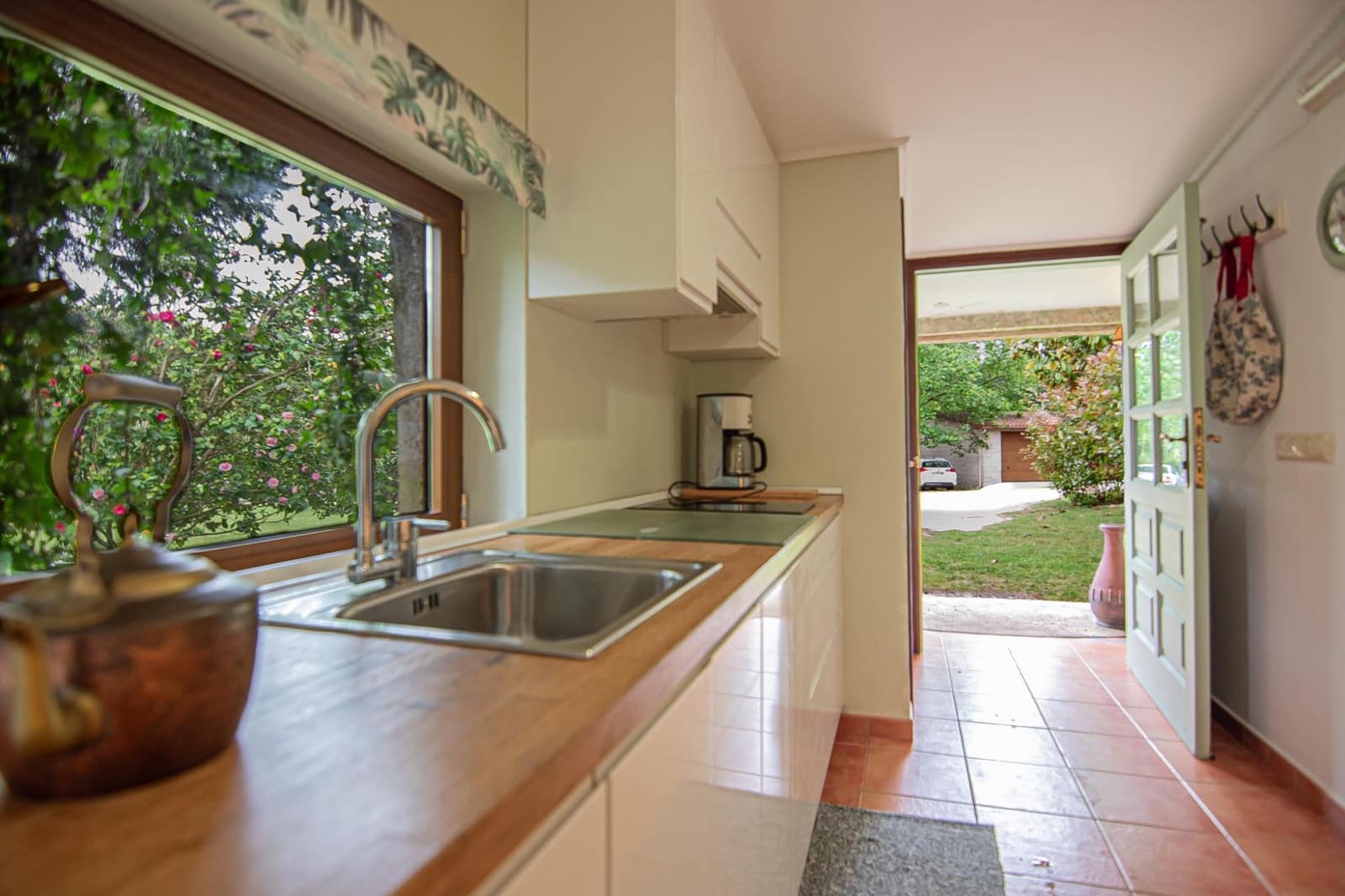 13 soveværelse Villa til salg i Cuntis med swimmingpool garage - € 1.600.000 (Ref: 9185817)