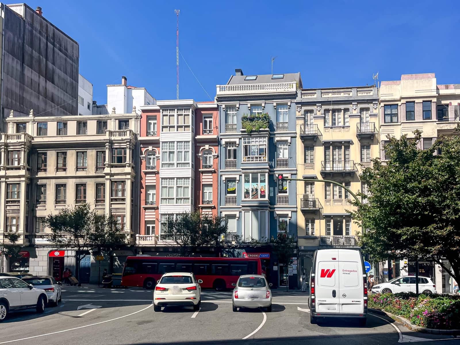 3 bedroom Flat for sale in A Coruna city - € 420,000 (Ref: 9185821)