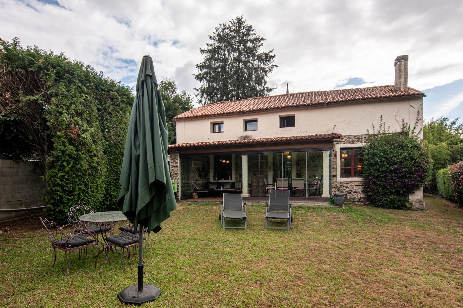 3 soveværelse Finca/Landehus til salg i Bergondo - € 474.000 (Ref: 9191249)