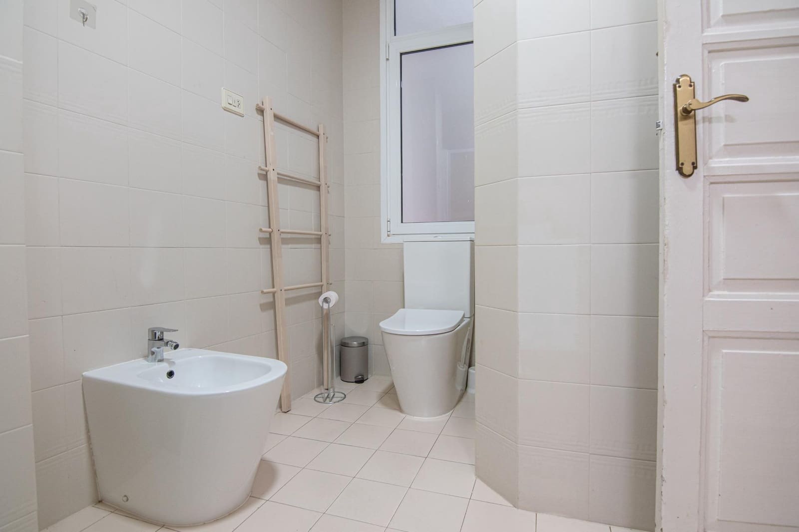 4 soveværelse Lejlighed til salg i A Coruna by - € 445.000 (Ref: 9202567)