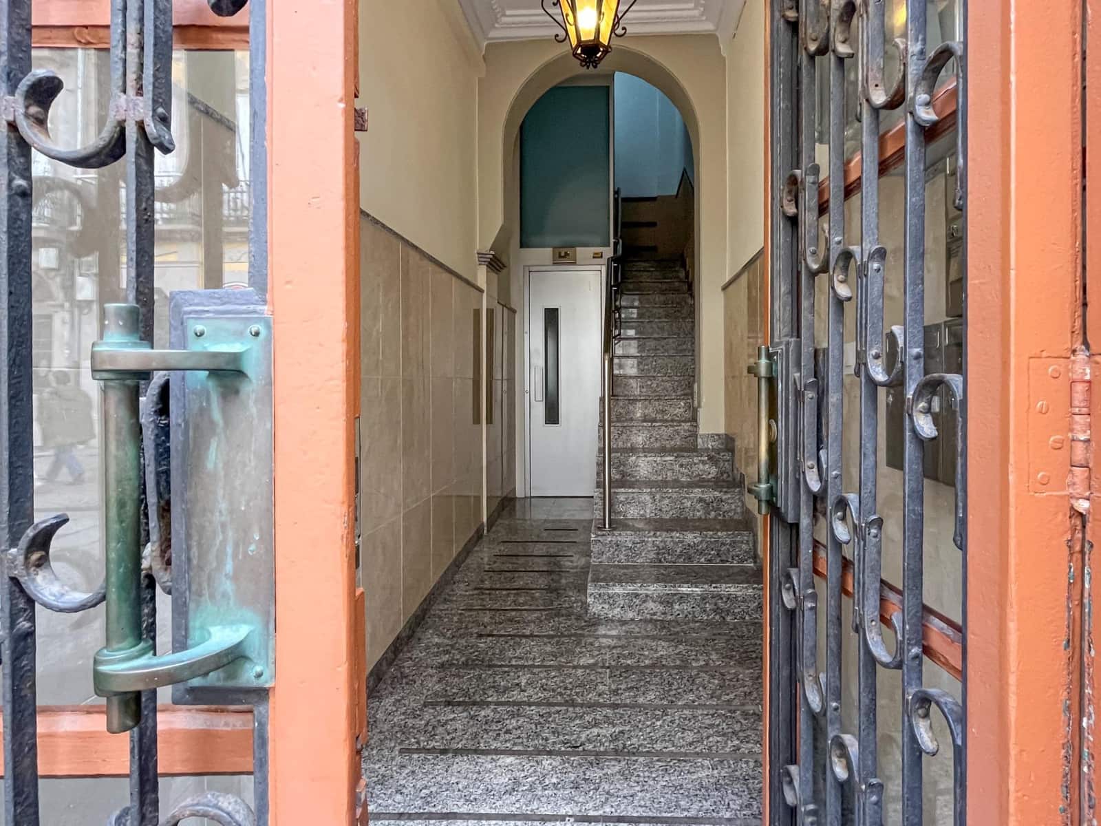 4 soveværelse Lejlighed til salg i A Coruna by - € 445.000 (Ref: 9202567)