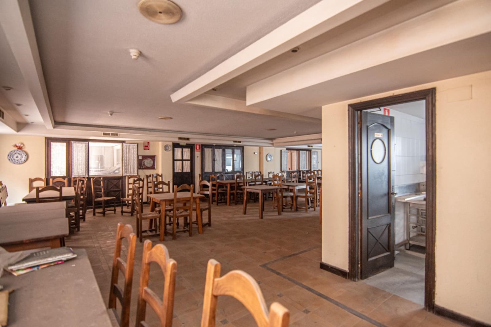 Virksomhed til salg i A Coruna by - € 1.400.000 (Ref: 9204739)