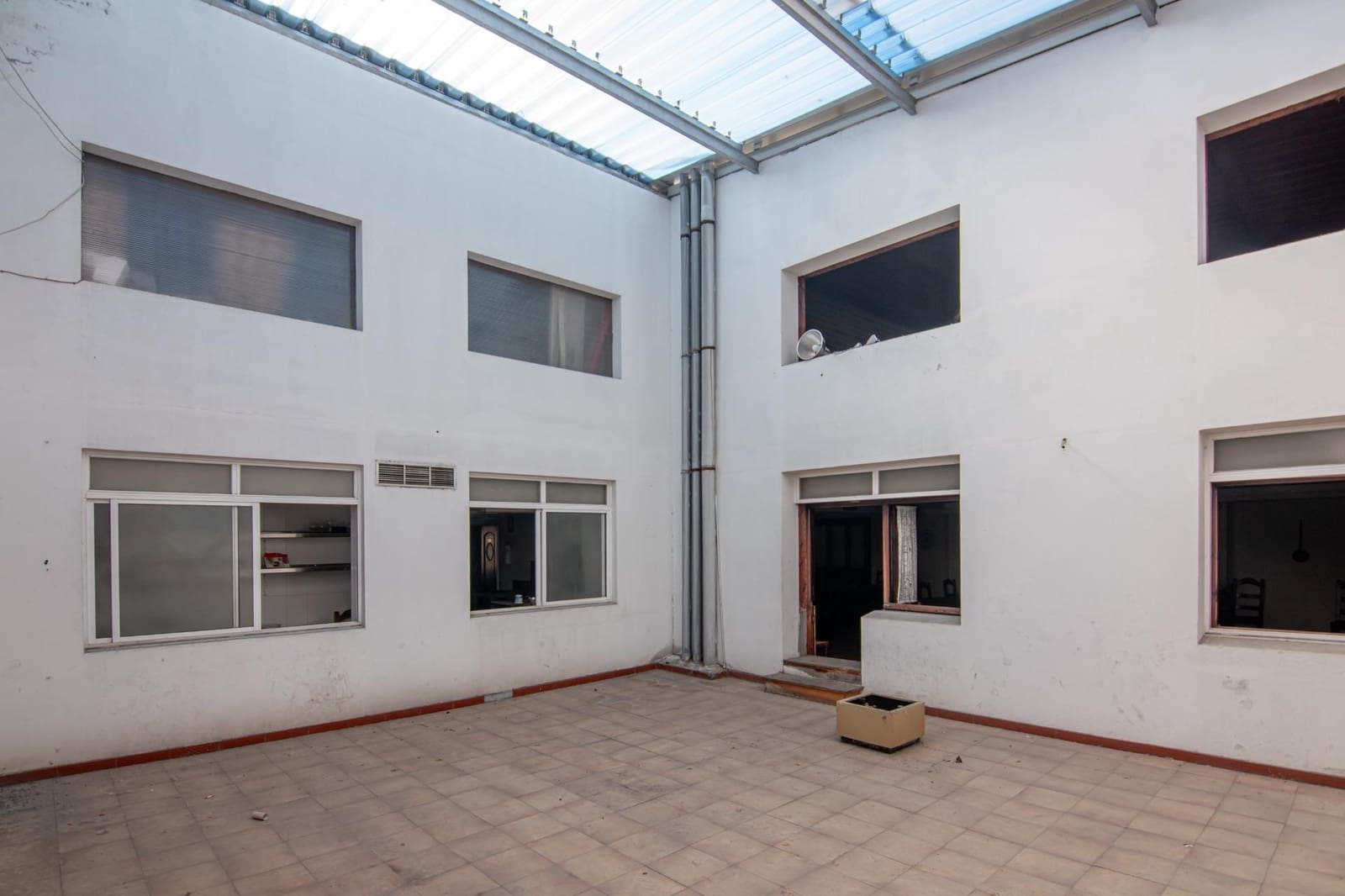 Azienda in vendita in A Coruna citta con garage - 1.350.000 € (Rif: 9204739)
