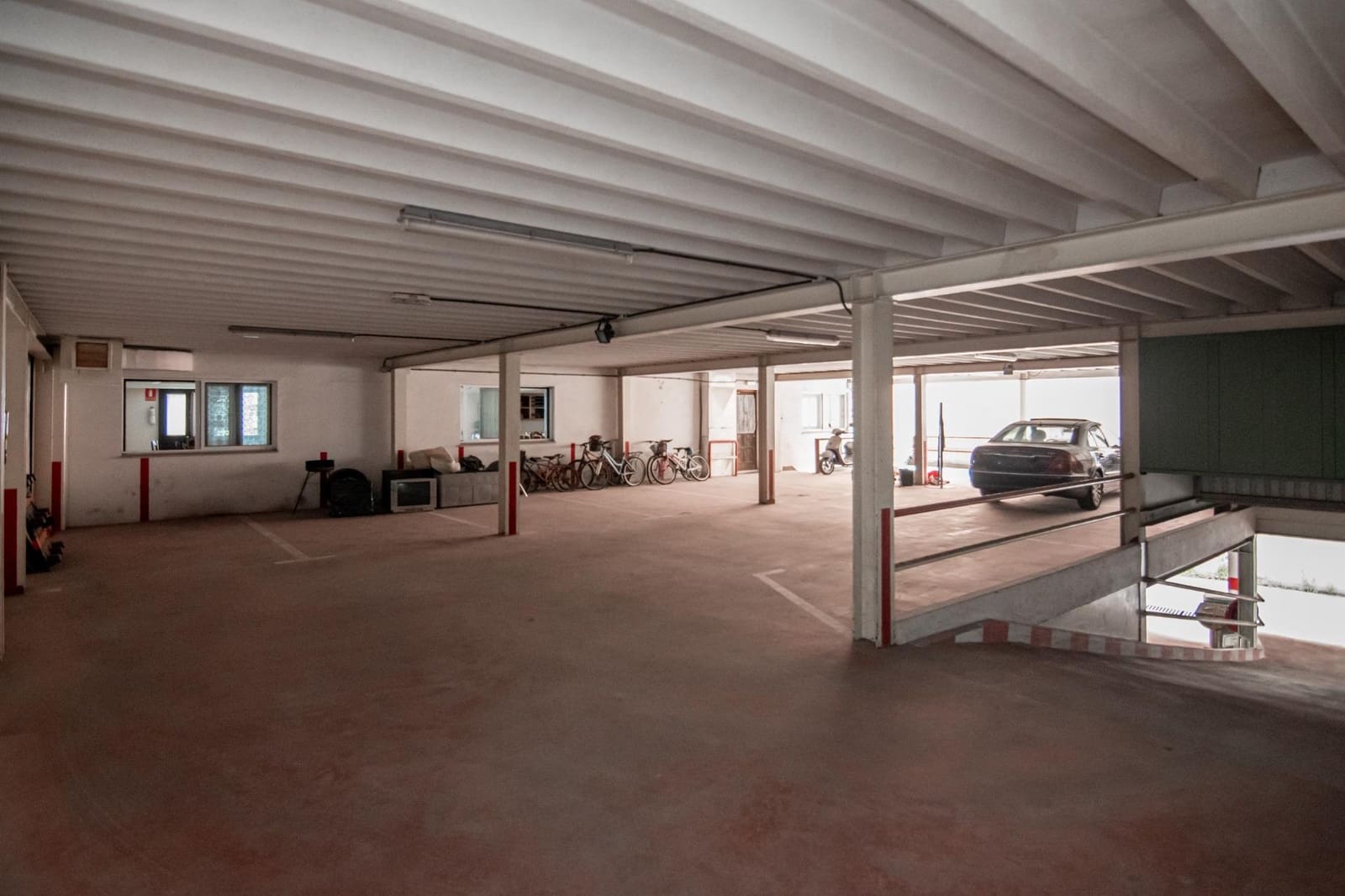 Azienda in vendita in A Coruna citta con garage - 1.350.000 € (Rif: 9204739)