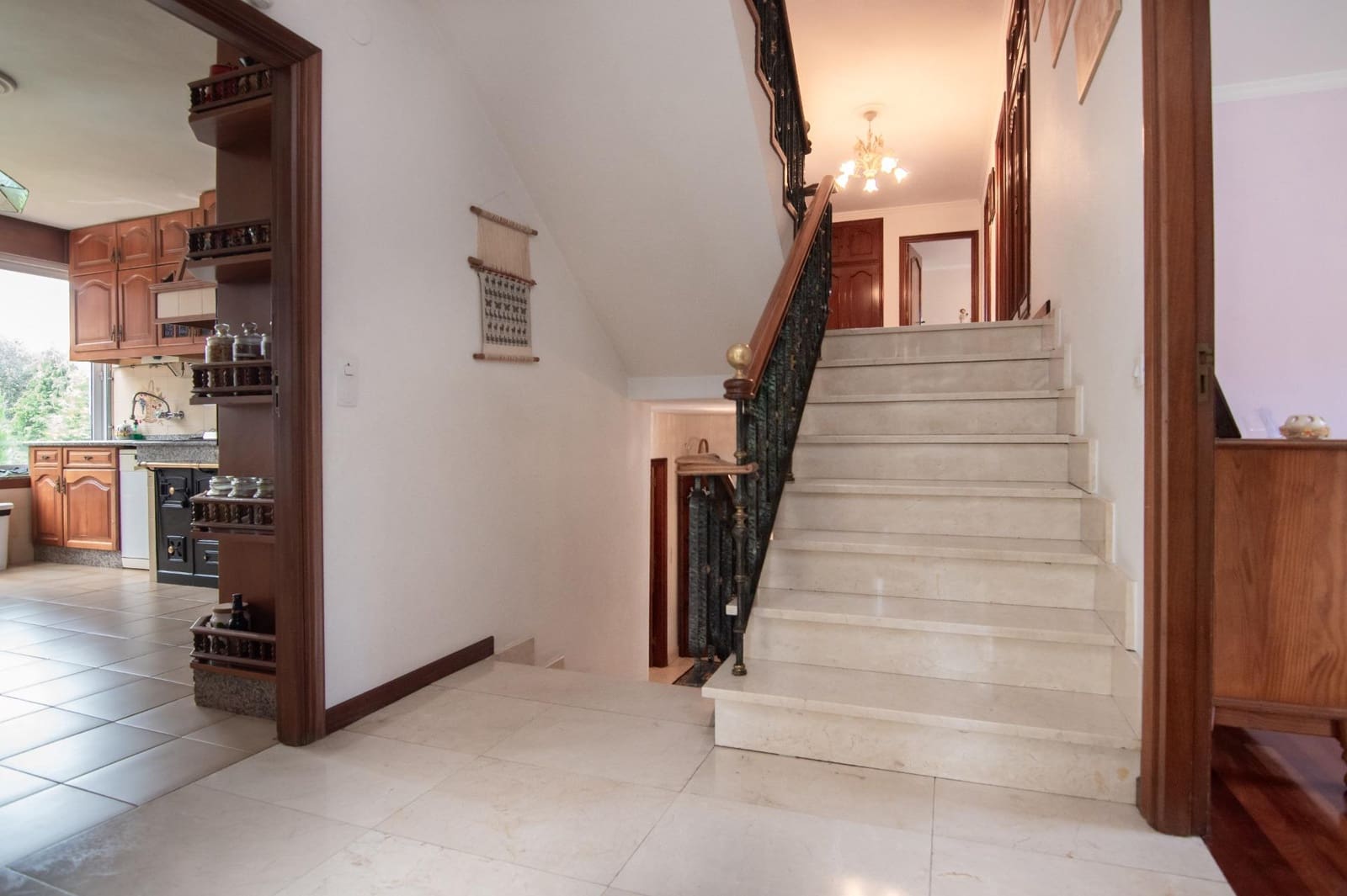 9 sypialnia Willa na sprzedaż w Bergondo z garażem - 645 000 € (Ref: 9208450)