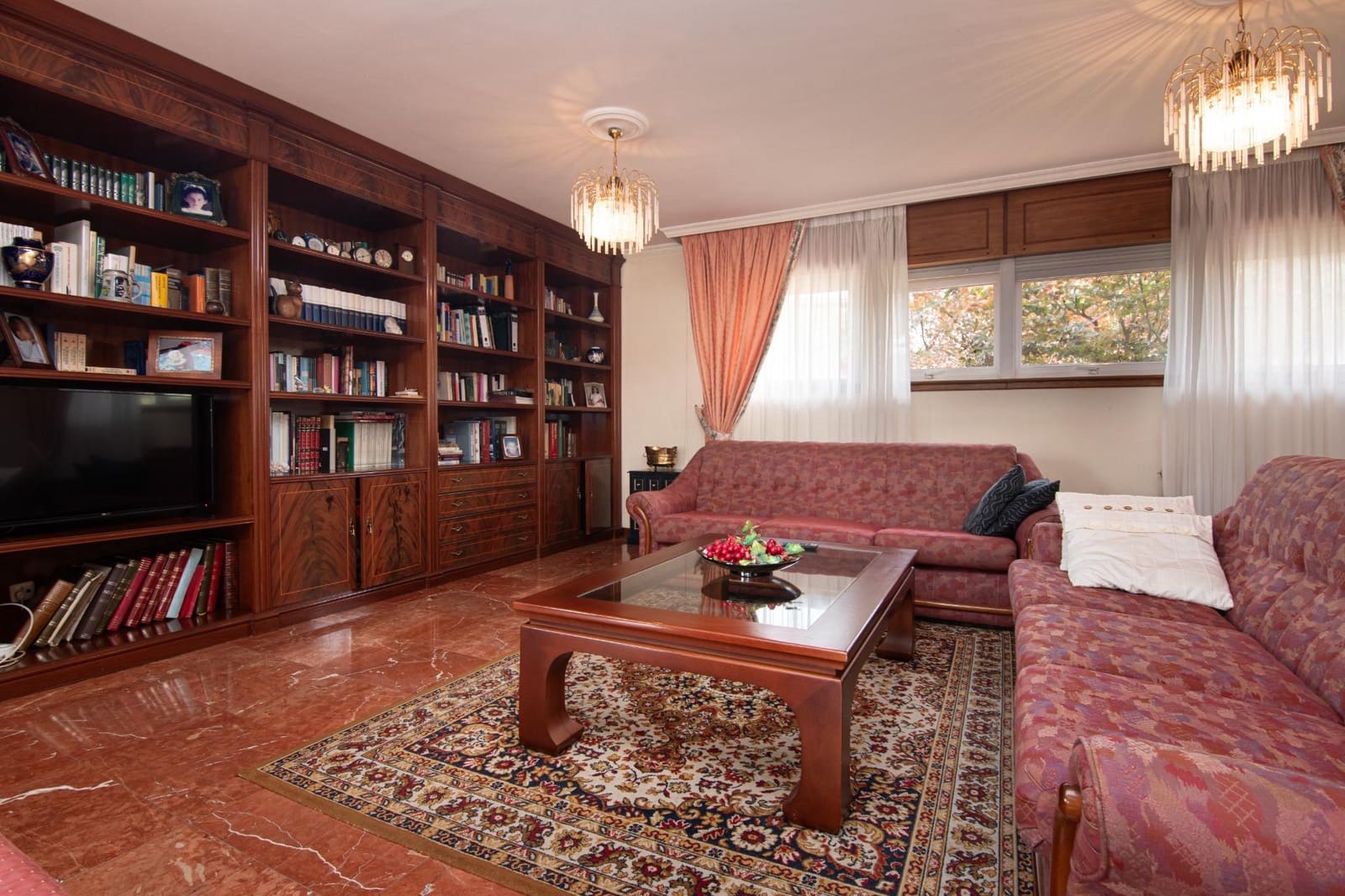 9 sypialnia Willa na sprzedaż w Bergondo z garażem - 645 000 € (Ref: 9208450)