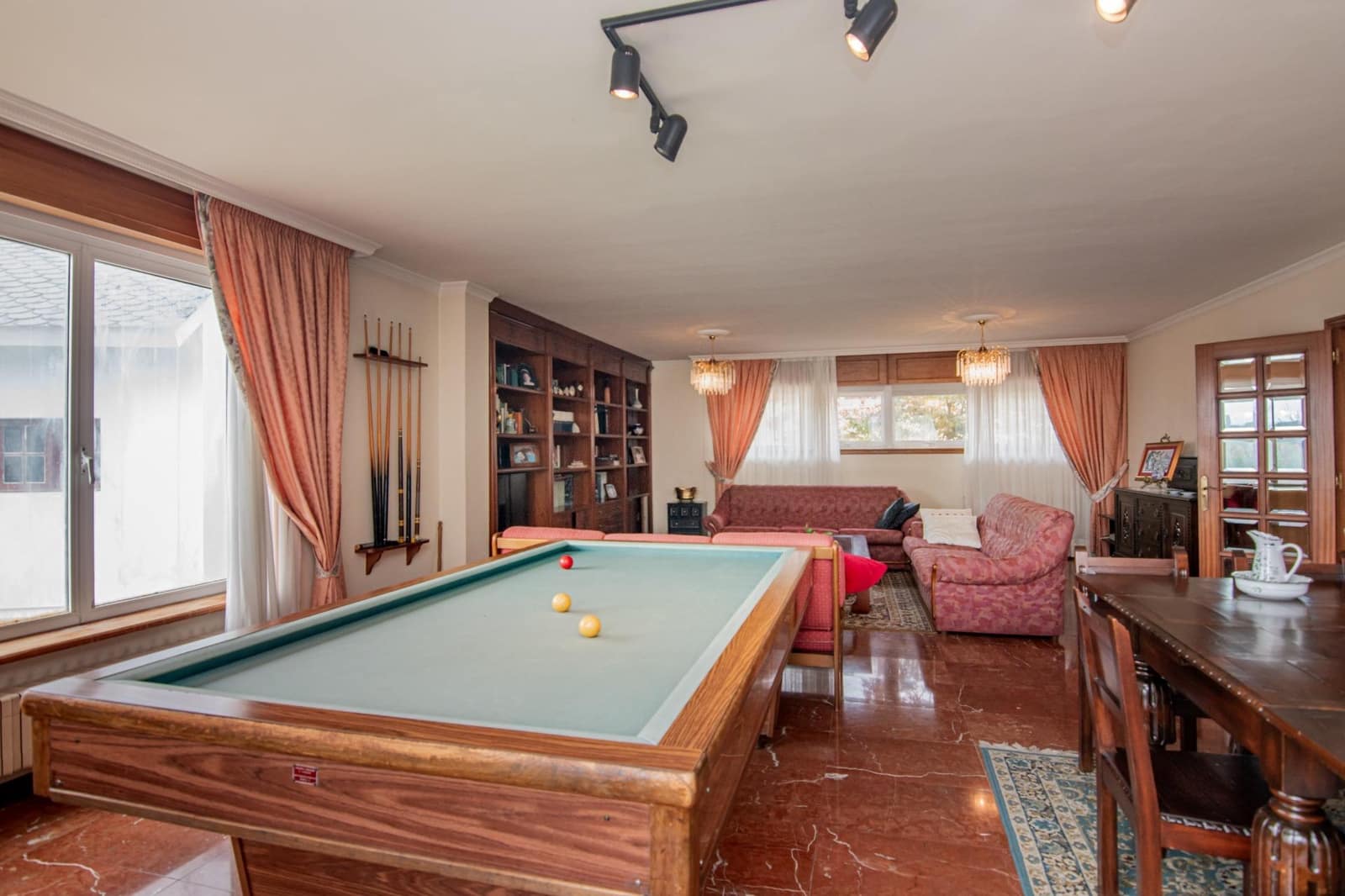 9 camera da letto Villa in vendita in Bergondo con garage - 645.000 € (Rif: 9208450)